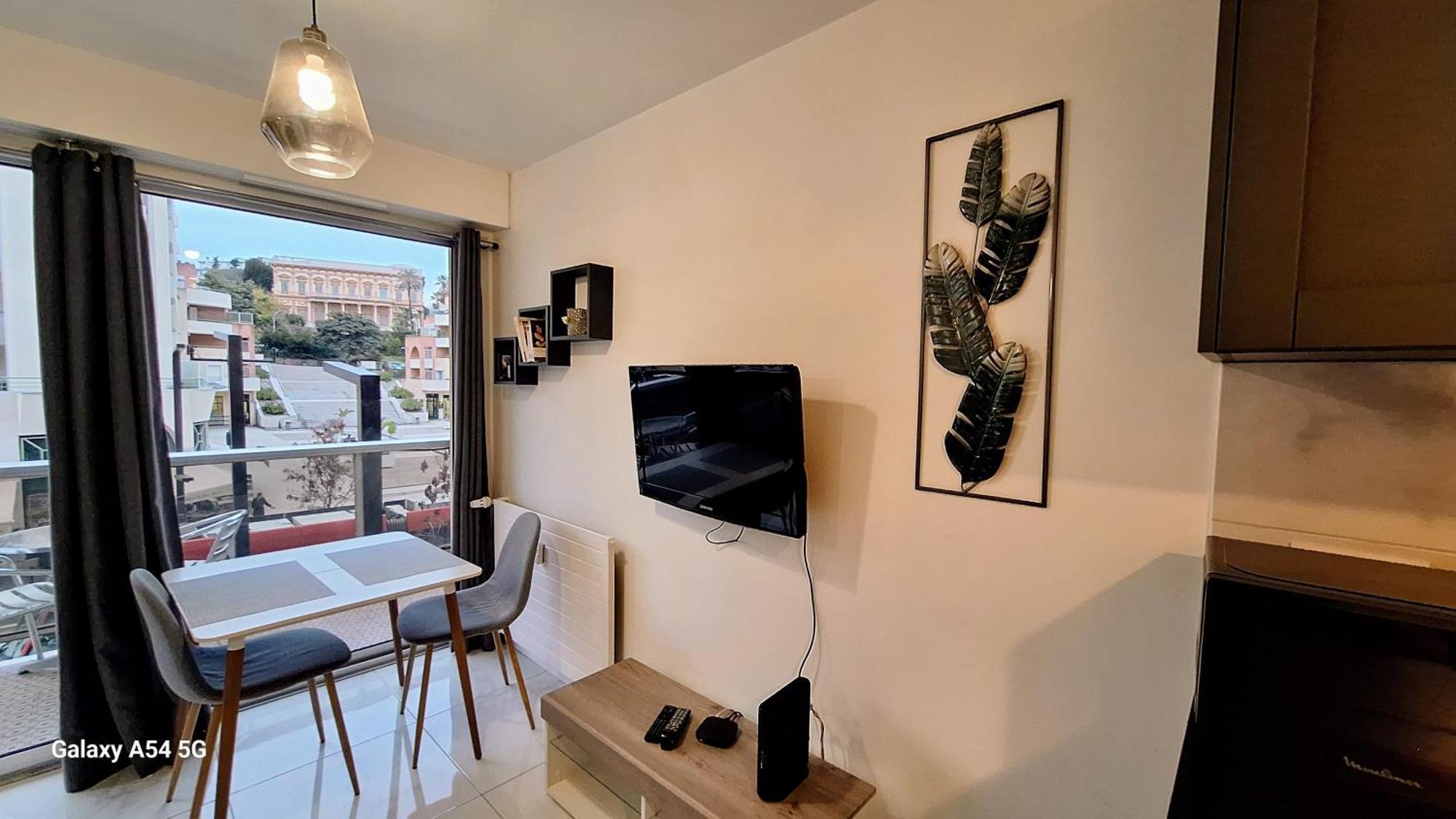 Апартаменти Cosy Studio 200 M From Nice Beach & Promenade Des Anglais Екстер'єр фото