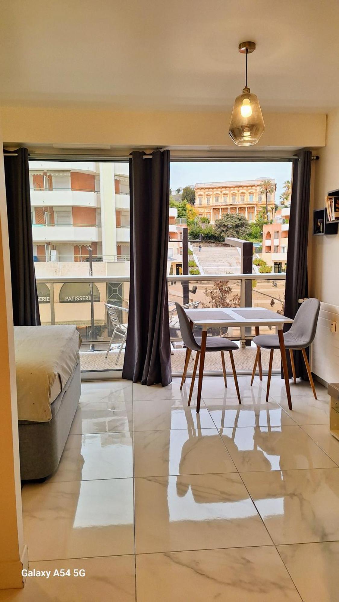 Апартаменти Cosy Studio 200 M From Nice Beach & Promenade Des Anglais Екстер'єр фото